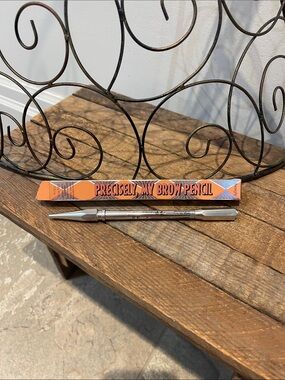 🆕 Benefit Precisely My Brow Pencil Ultra-Fine Shape
